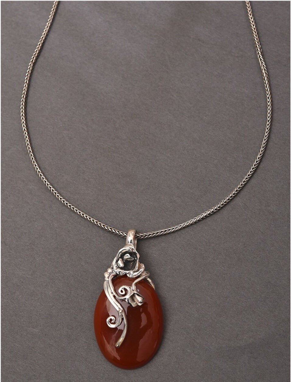 Women and Girls Silver Tone pendant